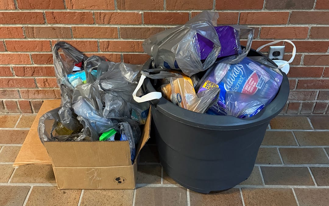 AU Stands with Anderson Food Drive