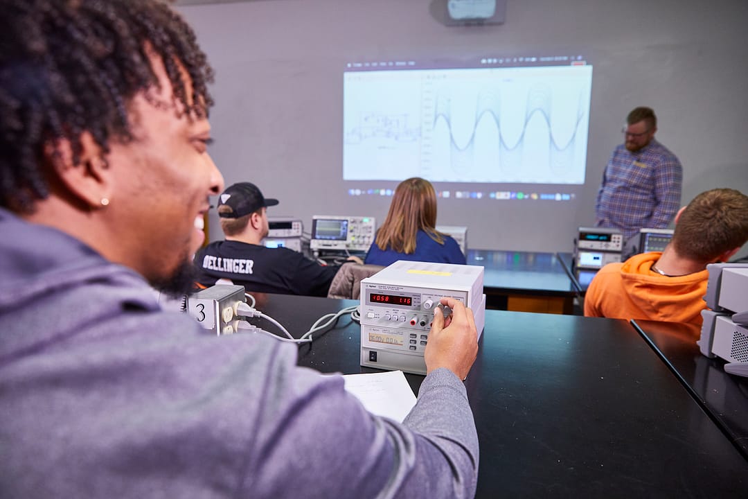 Advanced Electronics Project Lab - Power Supply