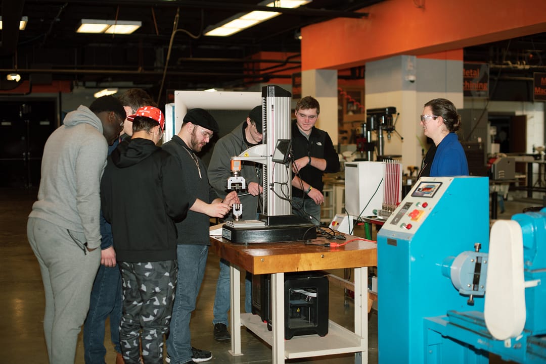 Mechatronics Engineering Lab and Test Equipment 4