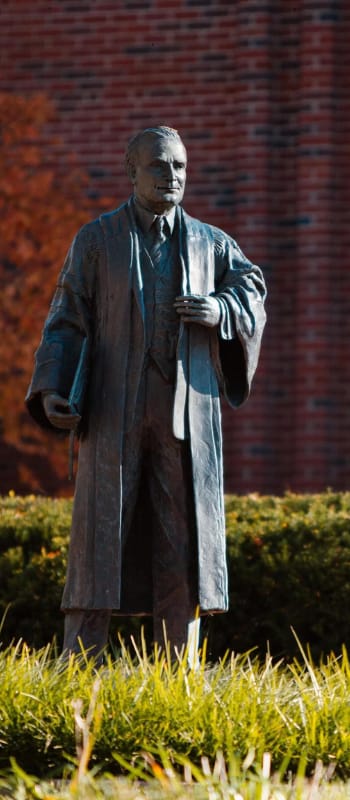 Morrison statue in fall